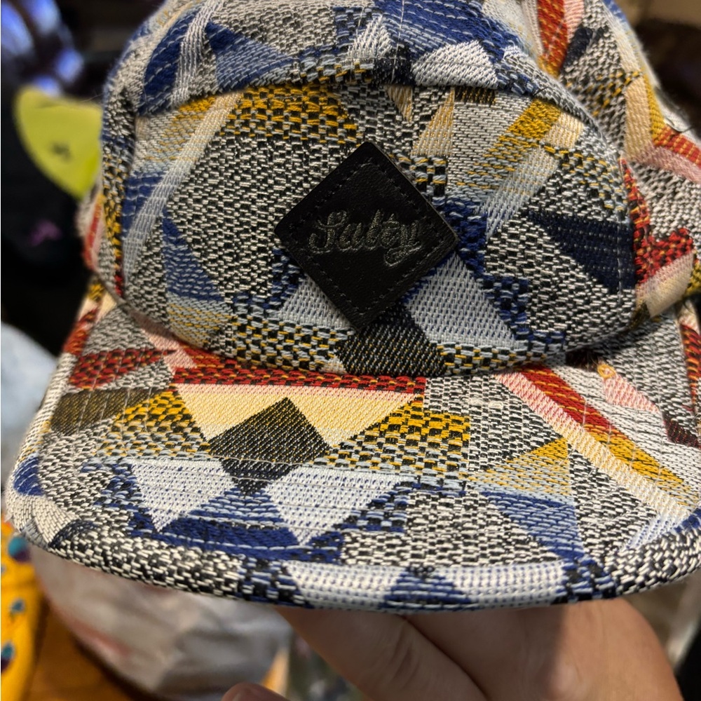 Lutey Multicolor Geometric Pattern Hat